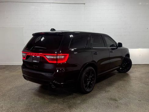 Used 2018 Dodge Durango R/T w/ Blacktop Package AWD/4WD image 3