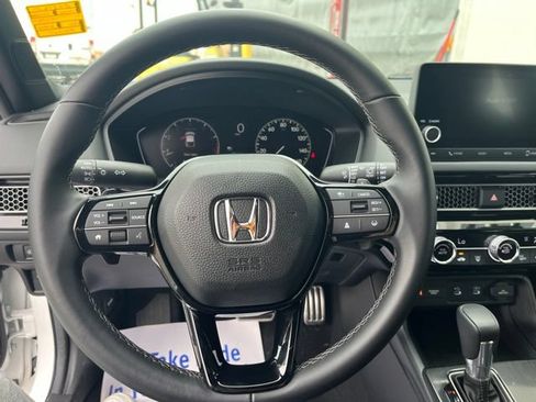 Used 2025 Honda Civic Sport image 19