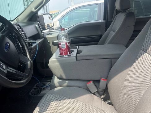 Used 2016 Ford F150 XLT w/ Equipment Group 302A Luxury AWD/4WD image 16