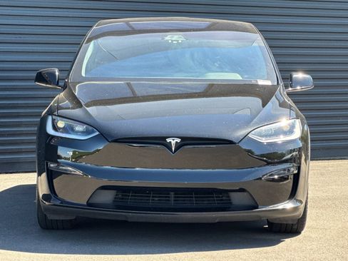 Used 2024 Tesla Model X AWD/4WD image 12