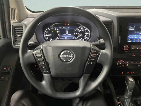 Used 2024 Nissan Frontier S w/ Technology Package image 17