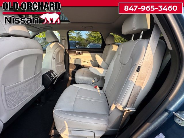 Used 2025 Kia Sorento EX w/ EX Panoramic Sunroof Package AWD/4WD image 12
