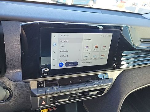 Used 2025 Toyota Camry LE image 19