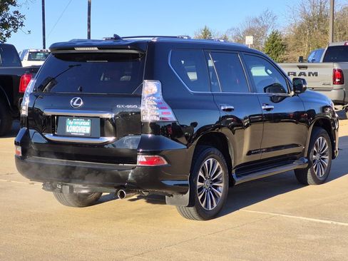 Used 2023 Lexus GX 460 Luxury w/ Accessory Package AWD/4WD image 7