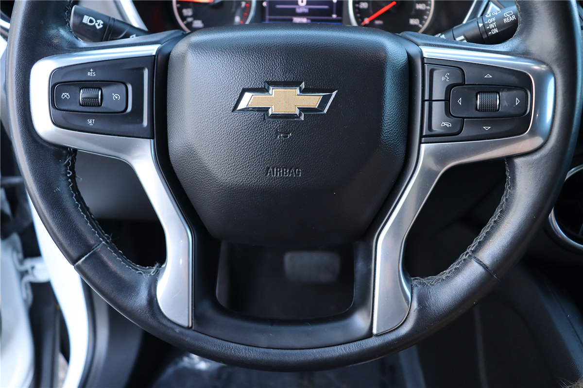 Used 2020 Chevrolet Blazer LT w/ LPO, Floor Liner Package FWD image 39