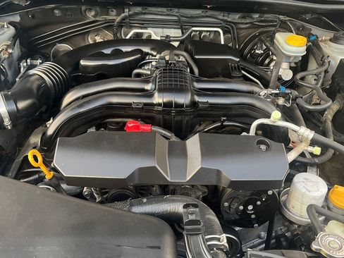 Used 2016 Subaru Crosstrek 2.0i Premium w/ Moonroof Package image 21