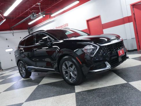 Used 2023 Kia Sportage SX FWD image 3