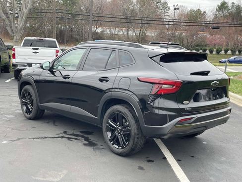 Used 2024 Chevrolet Trax ACTIV w/ Driver Confidence Package image 7