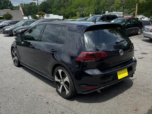 Used 2016 Volkswagen GTI SE FWD image 8