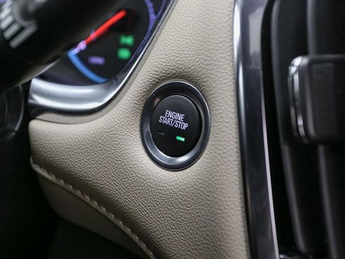 Used 2023 Chevrolet Traverse LS w/ Safety Package AWD/4WD image 32