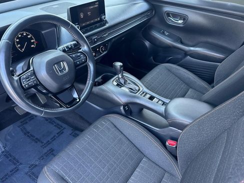Used 2024 Honda HR-V Sport image 4