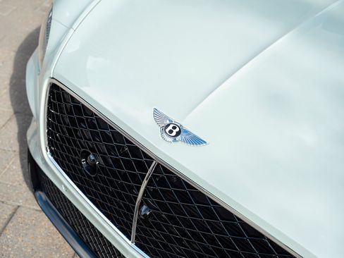 Used 2026 Bentley Continental GT AWD/4WD image 10