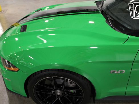 Used 2019 Ford Mustang GT RWD image 37