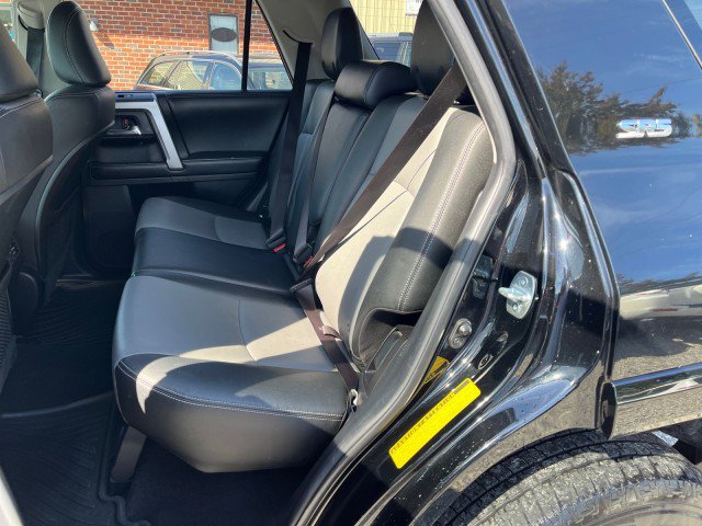 Used 2015 Toyota 4Runner SR5 Premium AWD/4WD image 14