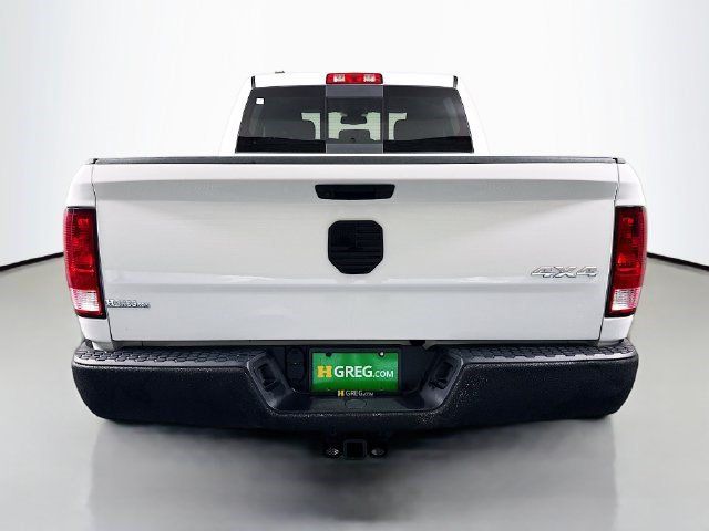Used 2023 RAM 1500 Classic SLT w/ Trailer & Traction Group AWD/4WD image 8