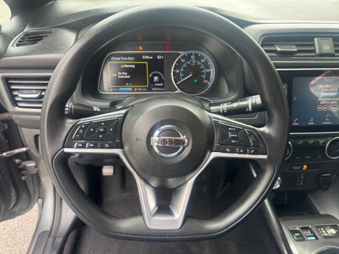 Used 2020 Nissan Leaf S Plus FWD image 13