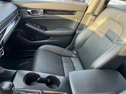 Used 2023 Honda Civic Sport Touring image 14