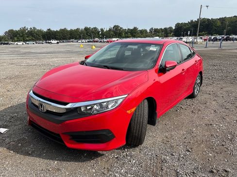 Used 2018 Honda Civic EX image 7