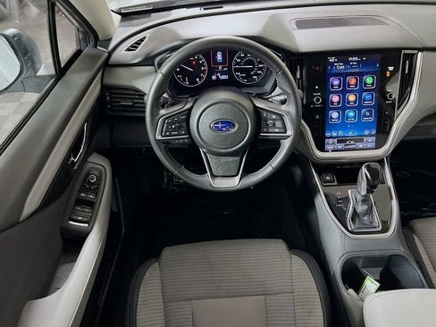 Used 2025 Subaru Outback Premium image 19