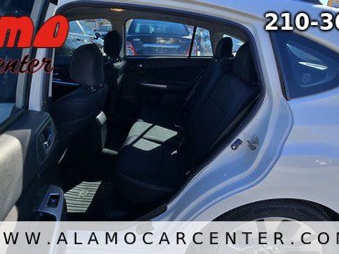 Used 2016 Subaru Impreza 2.0i Sport Premium image 32