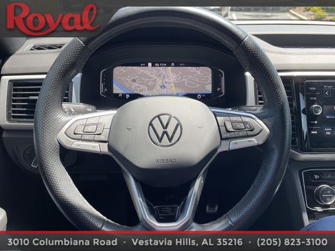 Certified 2023 Volkswagen Atlas Cross Sport SEL R-Line AWD/4WD image 22