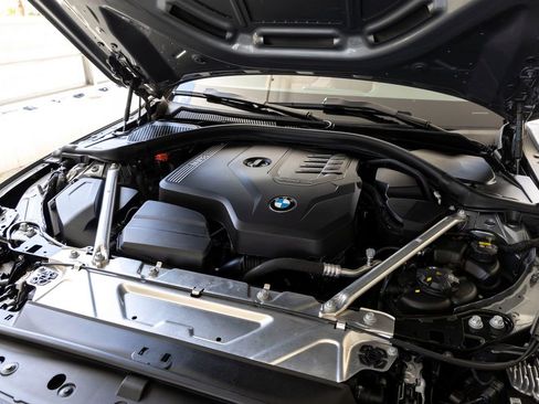 Certified 2023 BMW 430i Convertible w/ Premium Package RWD image 28