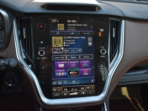 Used 2020 Subaru Outback Touring XT image 23