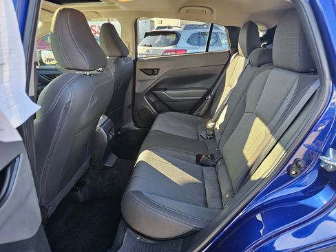 Used 2024 Subaru Crosstrek 2.0i Premium image 16