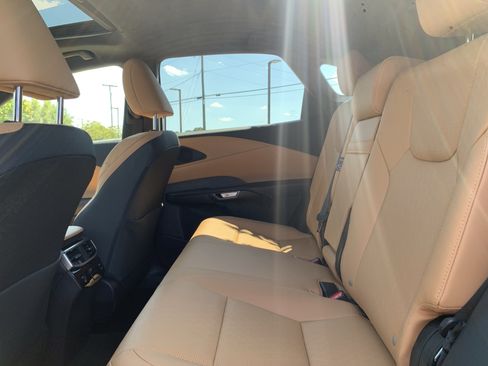 Used 2026 Lexus RX 350 Premium Plus w/ Accessory Package (Z1) FWD image 32