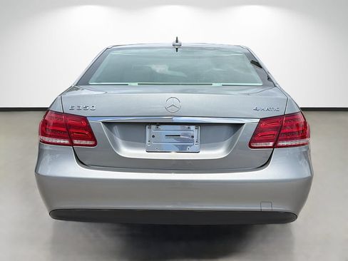 Used 2014 Mercedes-Benz E 350 4MATIC Sedan w/ Premium 1 Package image 4