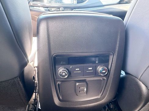 Used 2023 Buick Enclave Essence FWD image 20