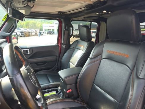 Used 2021 Jeep Gladiator Mojave AWD/4WD image 13
