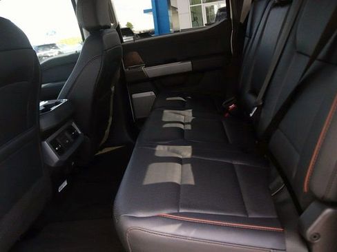 New 2025 Ford F250 Lariat w/ Lariat Ultimate Package AWD/4WD image 19