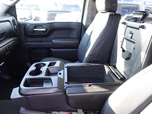 Used 2024 Chevrolet Silverado 1500 Custom image 51