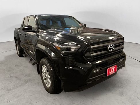 New 2026 Toyota Tacoma SR5 AWD/4WD image 7