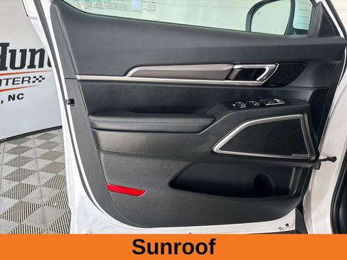Used 2024 Kia Telluride S w/ S Sunroof Package AWD/4WD image 9