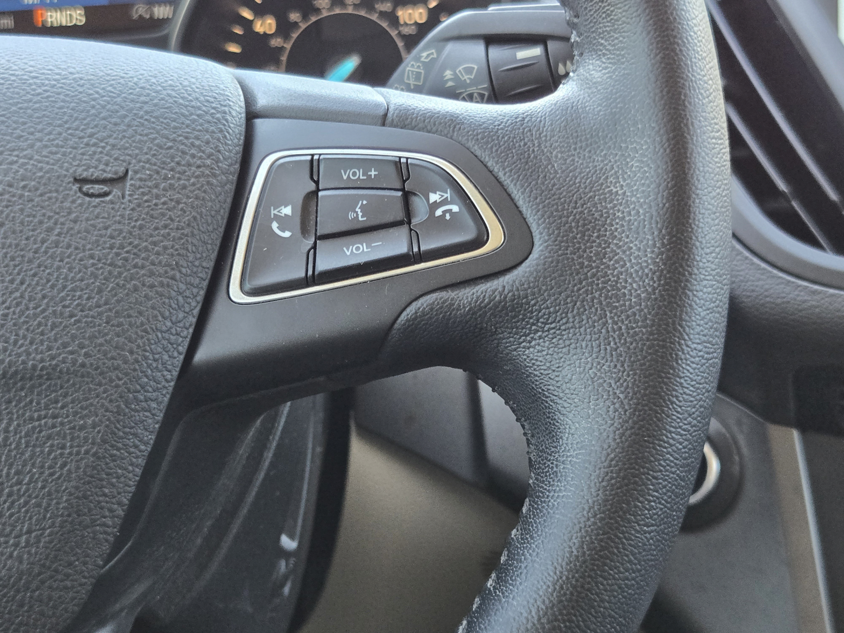 Used 2019 Ford Escape SEL FWD image 26