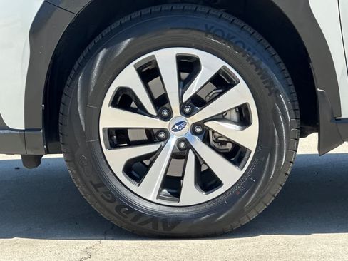 Used 2024 Subaru Outback Premium AWD/4WD image 26