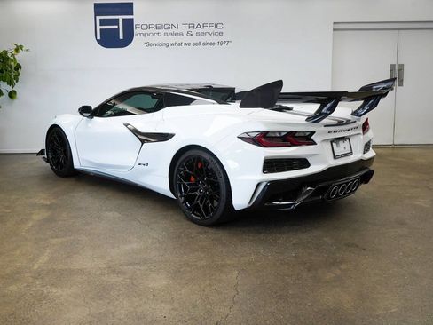 Used 2026 Chevrolet Corvette ZR1 w/ ZR1 Carbon Fiber Aero Package RWD image 49