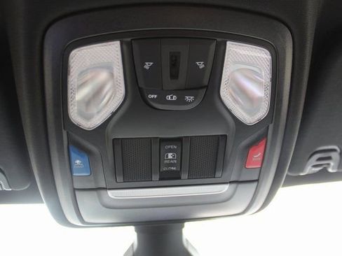 Used 2023 RAM 1500 Big Horn image 29