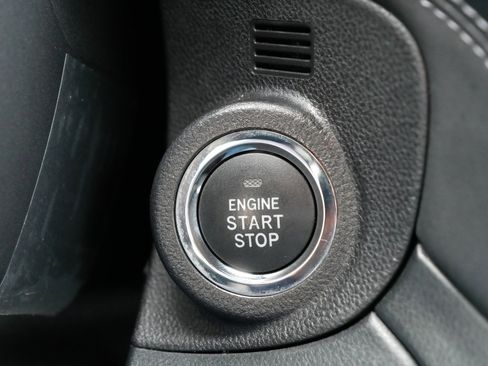 Used 2024 Subaru Outback Premium image 29