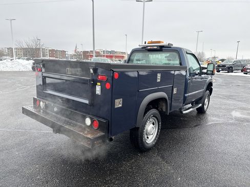 Used 2016 Ford F350 XL image 5