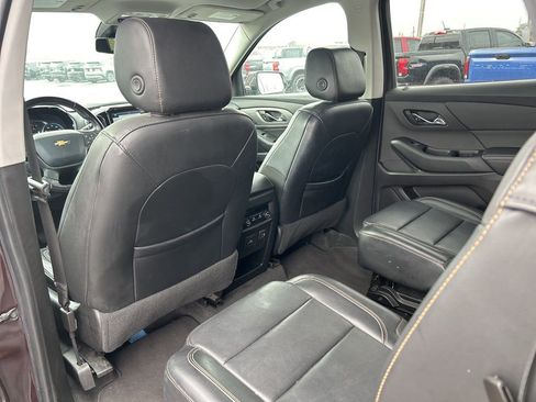 Used 2019 Chevrolet Traverse LT w/ LT Premium Package image 34