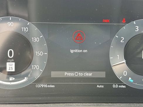 Used 2024 Land Rover Range Rover Velar S image 27