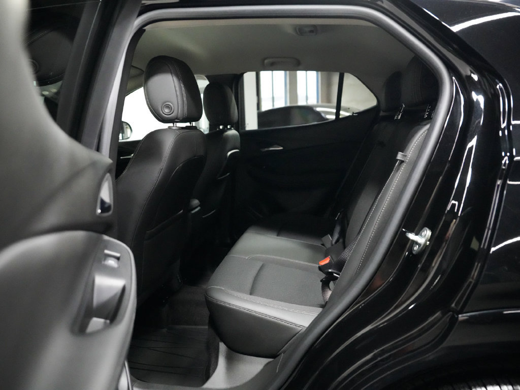 Used 2023 Buick Encore GX Select w/ Sport Touring Package AWD/4WD image 32
