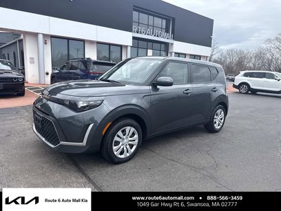 Used 2023 Kia Soul LX