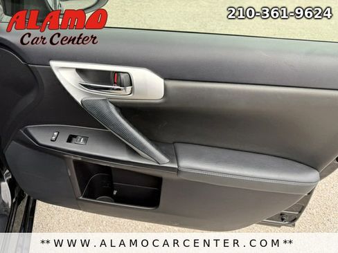 Used 2012 Lexus CT 200h Premium w/ Premium Audio Pkg image 13