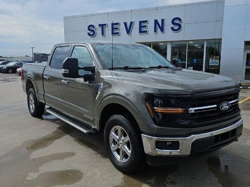 Used 2025 Ford F150 XLT w/ Equipment Group 302A MID AWD/4WD image 2