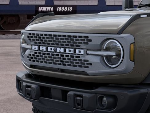 New 2026 Ford Bronco Badlands AWD/4WD image 19