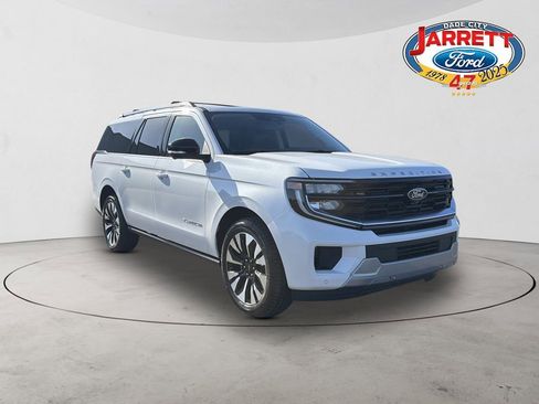 New 2026 Ford Expedition Max Platinum w/ Driver's Package AWD/4WD image 1